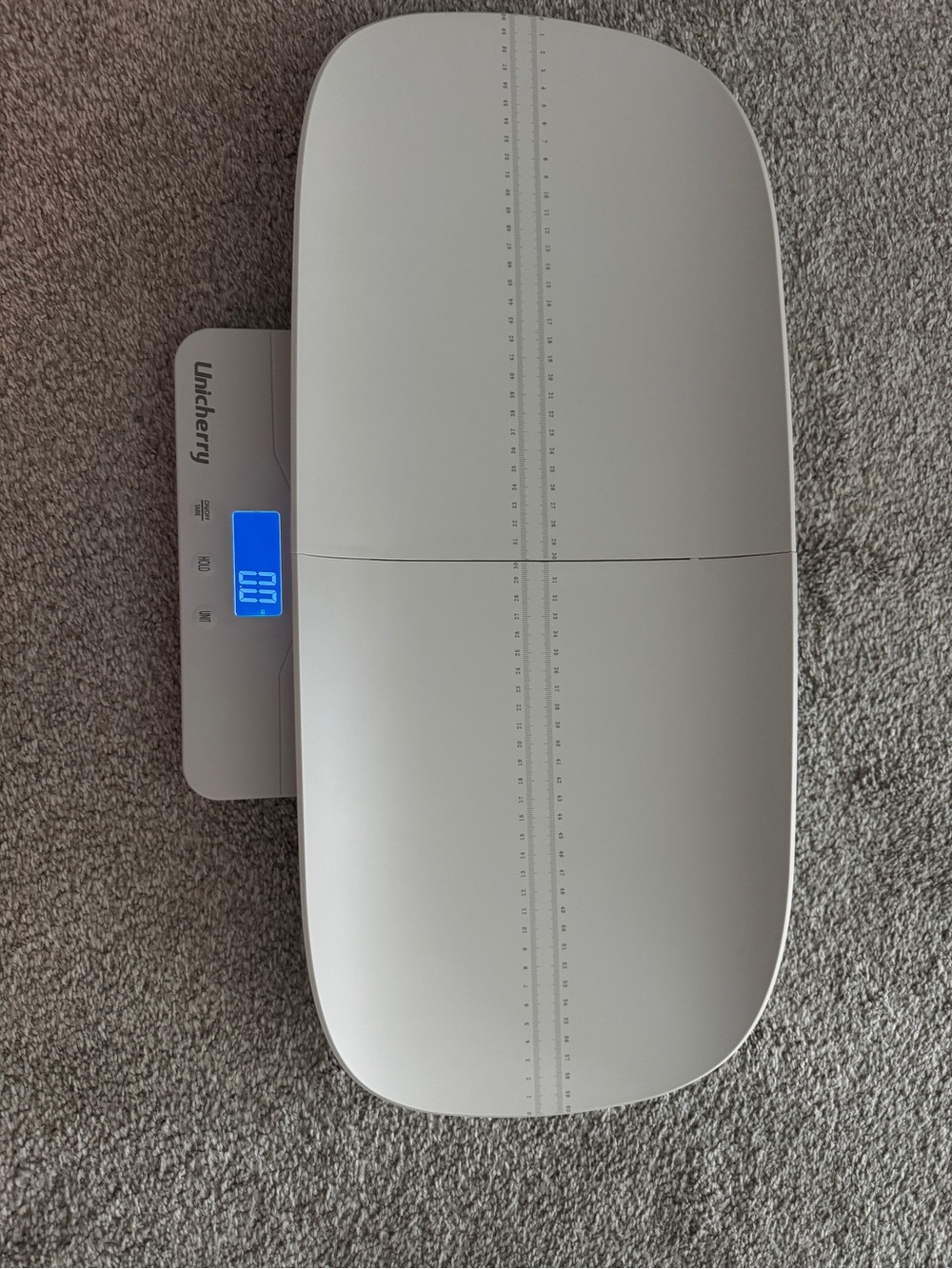 White Digital Baby Scale with Foldable Measuring Tray